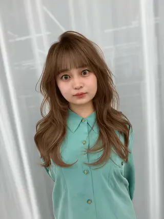 ロング カラー 顔まわりの神様✨ 透明感カラー藤嶋秀幸のヘアスタイル