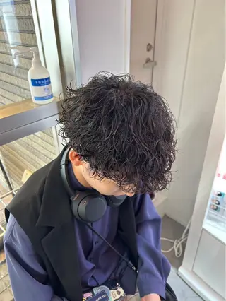 ミディアム カラー パーマ メンズ メンズパーマ特化 🔥韓国ヘア職人🔥のヘアスタイル