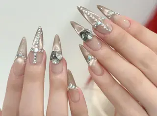 ネイル エ リのネイルデザイン