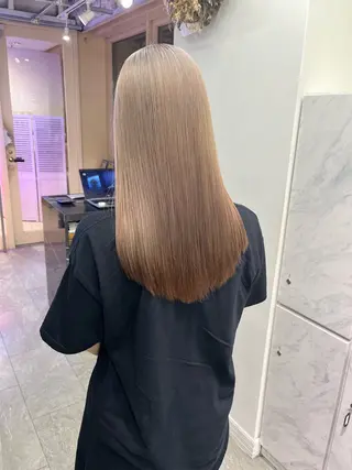 セミロング 🌈ハイトーン/ ワタル🌈のヘアスタイル