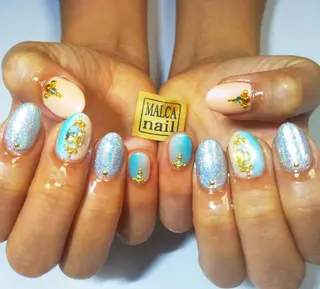 ネイル MALCAnail(マルカネイル)所属・荒木 莉奈のネイルデザイン