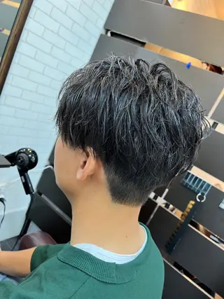 ショート カラー メンズ 米本 匠のヘアスタイル