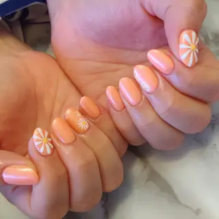 ネイル ジェヌインネイル 河内のネイルデザイン