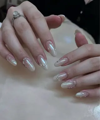 ネイル Hanni ANA.CHUOのネイルデザイン