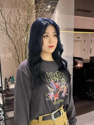 ロング カラー 中原 優美のヘアスタイル