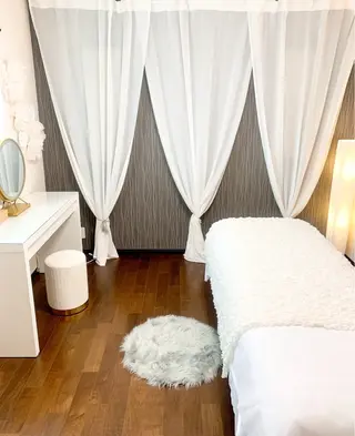 サロンドフルベール 名古屋一色店のエステ・リラクイメージ