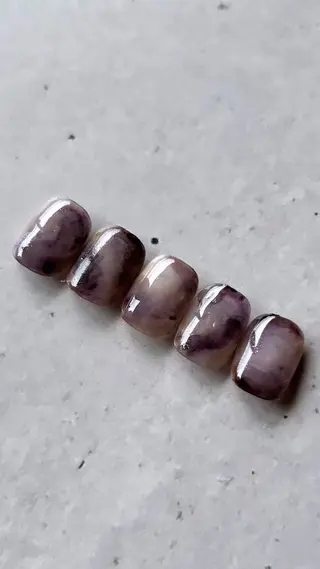 ネイル 関山 志乃のネイルデザイン