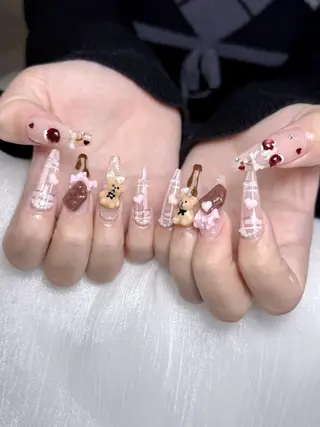 ネイル Lyna 池袋のネイルデザイン