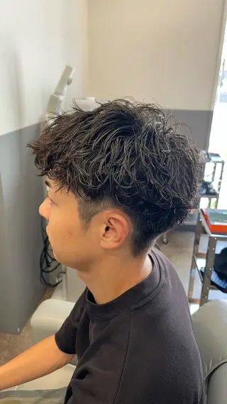 ショート パーマ メンズ Noisyle 西本町店所属・メンズ特化美容師 ⭐️ヤマモトのヘアスタイル
