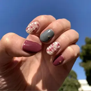 ネイル UniqueNail 長さだし専門店のネイルデザイン