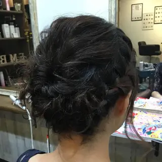 ヘアアレンジ embrace エンブレイスのヘアスタイル