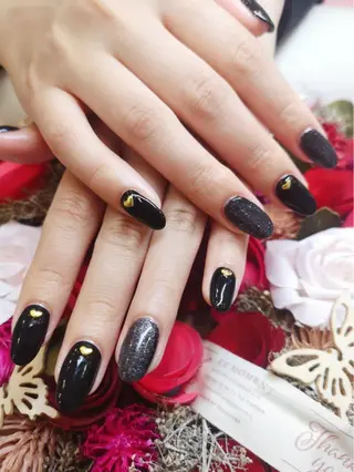 カラー ネイル Ui_Amor (パラジェル)のネイルデザイン