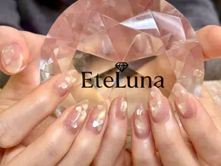 ネイル ETE LUNA NAILのネイルデザイン
