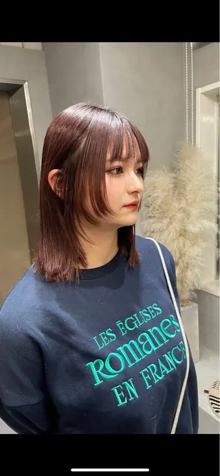 ミディアム カラー yui/ layer cutのヘアスタイル