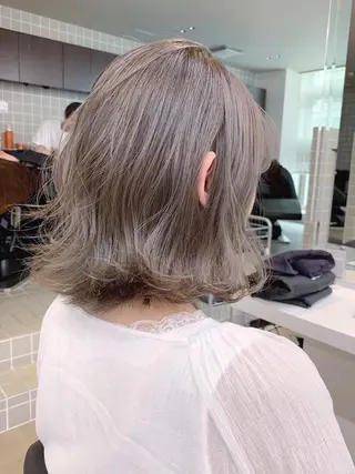 ショート カラー 柔らかbeige モトキのヘアスタイル
