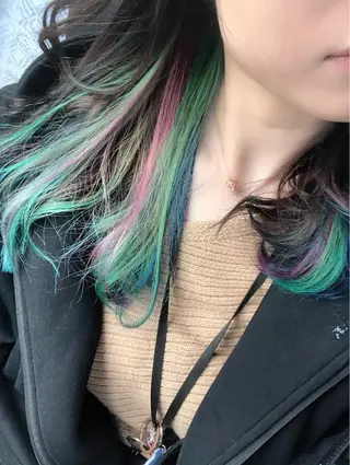 セミロング カラー 田中 アキオのヘアスタイル