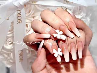 ネイル ✨Nailsalon Vi+✨のネイルデザイン