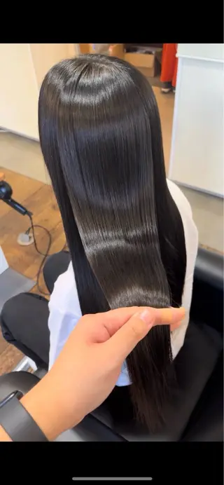 ロング DOLL モデル募集アカウントのヘアスタイル