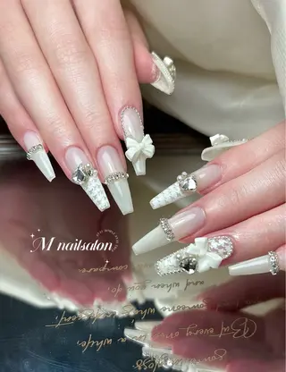 ネイル M🌷nail 長さだし専門店のネイルデザイン