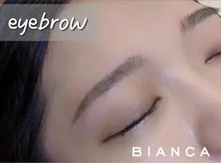 アイブロウ Bianca名駅店 安田のネイルデザイン