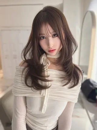 セミロング kiti Sakaeのヘアスタイル