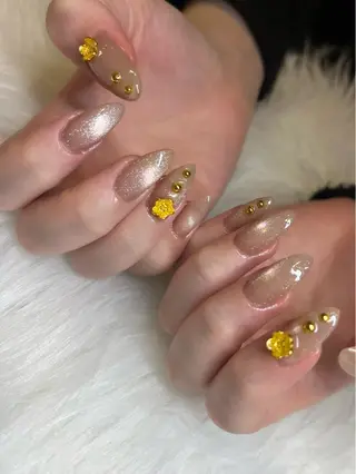 ネイル Ravi【胡町】 伊藤のネイルデザイン