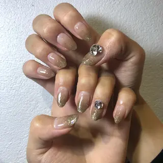 ネイル 河野 弥月のネイルデザイン