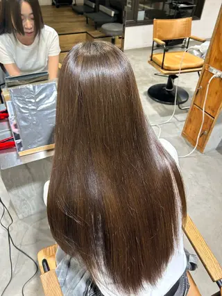 カラー tote. 成瀬晃のヘアスタイル