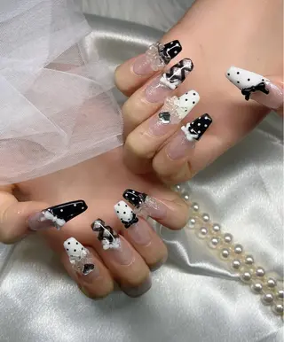 ネイル YOLO NAILのネイルデザイン