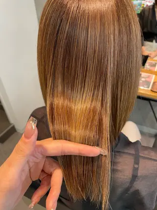 ミディアム ✨美髪サラ艶トレンド 橋柿 実紀✨のヘアスタイル