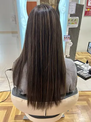 ロング カラー 福森 みずきのヘアスタイル