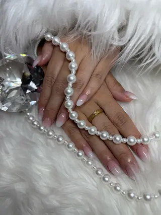 ネイル ꕤ︎︎牧野 麻衣ꕤ︎︎のネイルデザイン