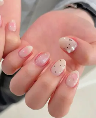 ネイル T. Leeのネイルデザイン