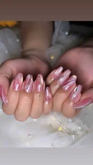 ネイル Allybell🫧 yuriのネイルデザイン