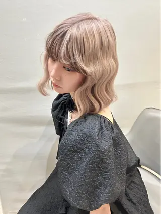 ショート ﾐﾚｲ/ﾐﾙｸﾃｨｰ ｶﾗｰ/梅田美容室のヘアスタイル