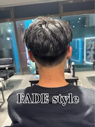 ショート 川畑 大地/波巻きパーマのヘアスタイル