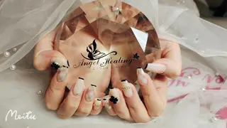 ネイル エンジェル ヒーリング 矢場町店のネイルデザイン