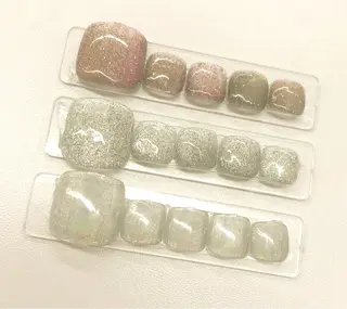 ネイル AYA Reginaのネイルデザイン