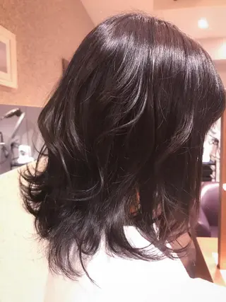 ミディアム カラー ひろせ かなのヘアスタイル