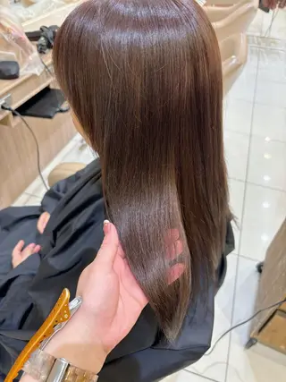 ロング パーマ ハイトーンカラー☁️ 西條 楓花のヘアスタイル