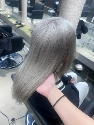 ミディアム カラー 紬/enne/ブリー チ/ハイトーンのヘアスタイル