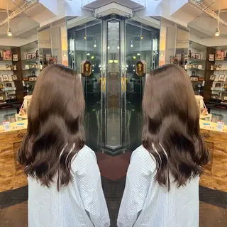 ロング カラー ハイライト/レイヤー /ハイトーン/AOIのヘアスタイル