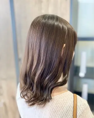 セミロング カラー 太田 未来のヘアスタイル