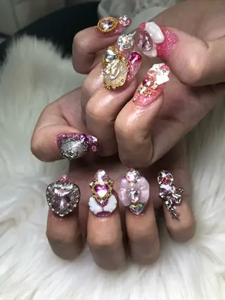 ネイル MARUCHU SAE👽のネイルデザイン