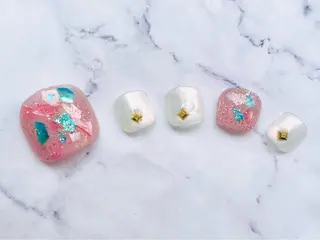 ネイル AYA Reginaのネイルデザイン