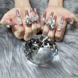 ネイル ドリスネイルサロン所属・Doris Nail Salonのネイルデザイン
