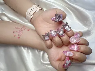 うにゃねいる🌷 Mayaのネイルデザイン