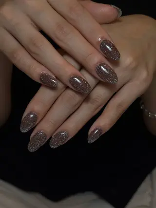 ネイル 福山 千尋のネイルデザイン