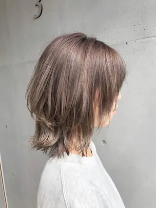 ミディアム カラー ☕️ベージュカラー 内藤光哉☕️のヘアスタイル
