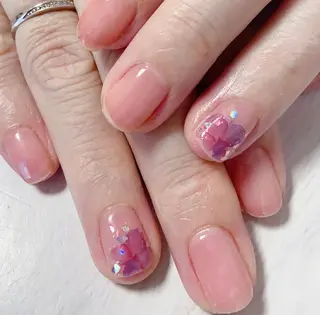 ネイル nail salon Berry所属・前田 りかのネイルデザイン